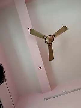 Cute-manisha online show from 02.19.25