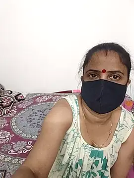 Snapshot of Cute-manisha chatting on 03.23.26 Cute-manisha online show from 03.23.26