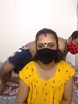 Snapshot of Cute-manisha chatting on 04.05.26 Cute-manisha online show from 04.05.26