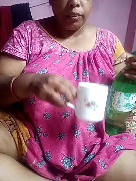 Hotty-rumi online show from 10.22.25