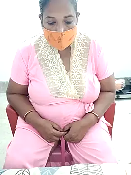 Hotty-rumi online show from 11.25.25