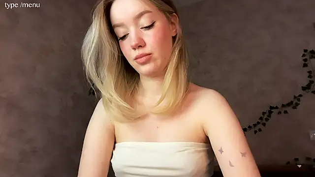 cutiemia0 online show from 04.08.26