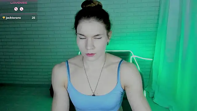 Lisa Ray online show from 01.04.25