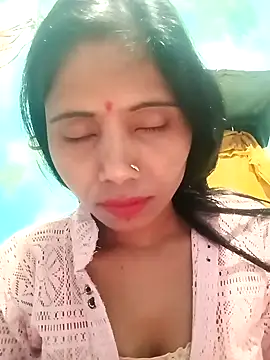Snapshot of Kajal__Mehra chatting on 02.10.25 Kajal Mehra online show from 02.10.25