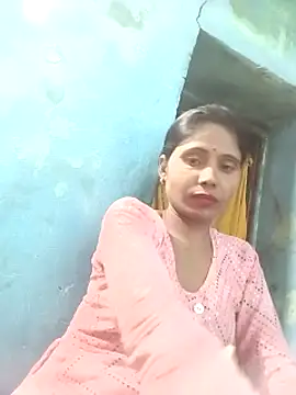 Snapshot of Kajal__Mehra chatting on 02.15.25 Kajal Mehra online show from 02.15.25