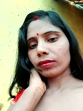 Snapshot of Kajal__Mehra chatting on 02.17.25 Kajal Mehra online show from 02.17.25