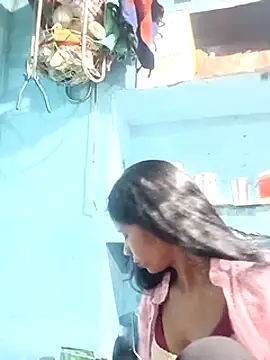 Snapshot of Kajal__Mehra chatting on 02.20.25 Kajal Mehra online show from 02.20.25