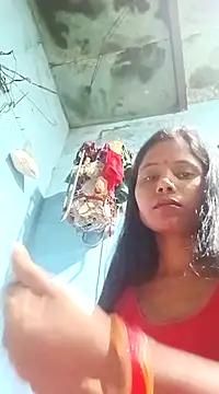 Snapshot of Kajal__Mehra chatting on 02.22.25 Kajal Mehra online show from 02.22.25