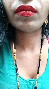 Snapshot of Kajal__Mehra chatting on 02.24.25 Kajal Mehra online show from 02.24.25