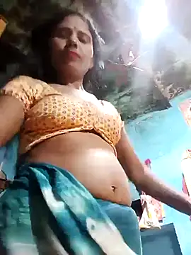 Snapshot of Kajal__Mehra chatting on 03.04.25 Kajal Mehra online show from 03.04.25