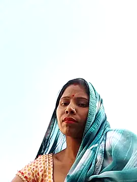 Snapshot of Kajal__Mehra chatting on 03.12.25 Kajal Mehra online show from 03.12.25
