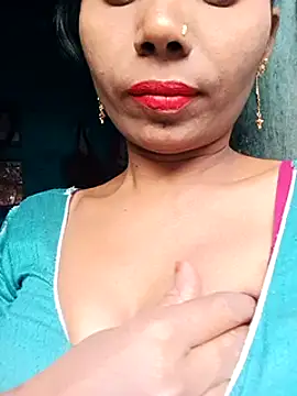 Snapshot of Kajal__Mehra chatting on 03.15.25 Kajal Mehra online show from 03.15.25