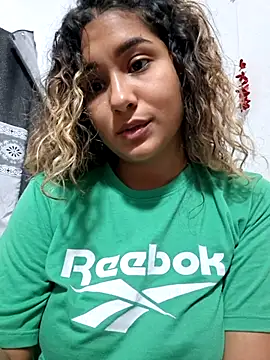 Snapshot of BrendaGirs chatting on 10.03.25 BrendaGirs online show from 10.03.25