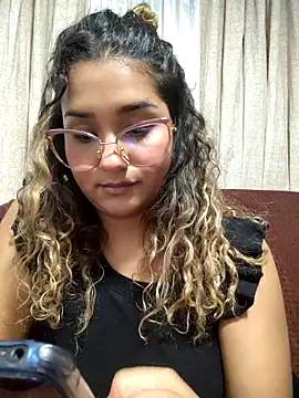 Snapshot of BrendaGirs chatting on 10.28.25 BrendaGirs online show from 10.28.25