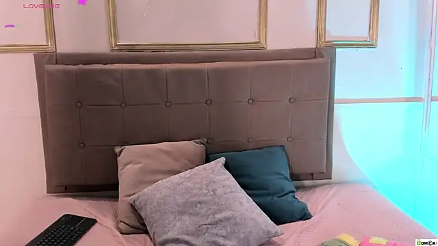 amandalee01 online show from 03.21.26