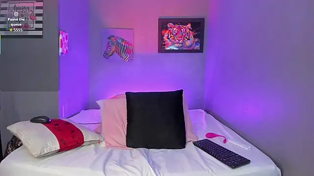 Snapshot of PammelaRoss1 chatting on 09.23.25 PammelaRoss1 online show from 09.23.25