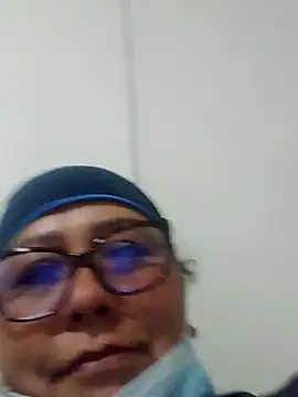 Snapshot of Darly_Gomez chatting on 02.15.25 Darly Gomez online show from 02.15.25