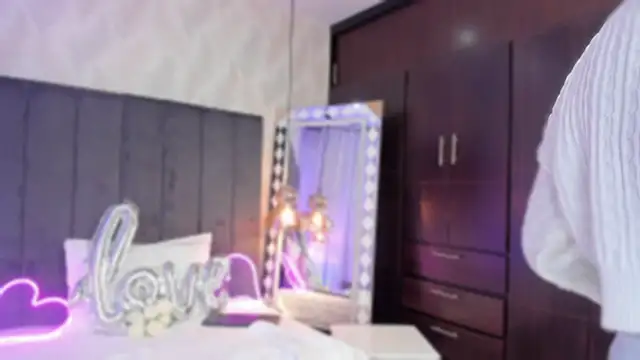Snapshot of SHARONN____ chatting on 02.11.25 SHARONN online show from 02.11.25