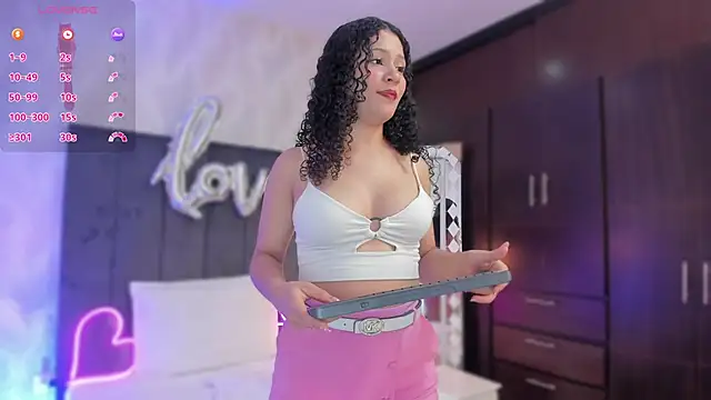 Snapshot of SHARONN____ chatting on 02.24.25 SHARONN online show from 02.24.25