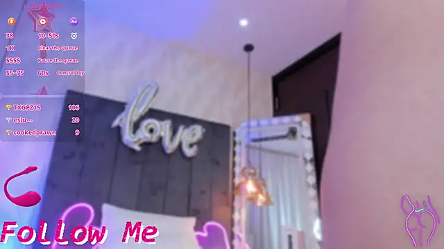 Snapshot of SHARONN____ chatting on 02.26.25 SHARONN online show from 02.26.25