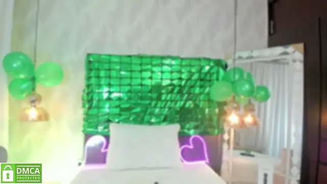 Snapshot of SHARONN____ chatting on 03.18.25 SHARONN online show from 03.18.25