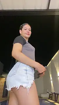 SHARONN     online show from 05.26.26