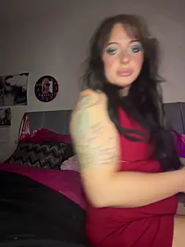 Hollyhudson123 online show from 12.19.24