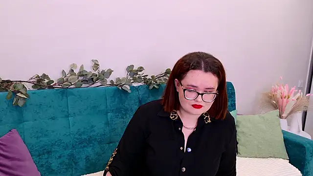 Snapshot of Jessica_Joy chatting on 12.13.24 Jessica Joy online show from 12.13.24