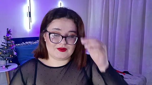 Snapshot of Jessica_Joy chatting on 12.26.24 Jessica Joy online show from 12.26.24