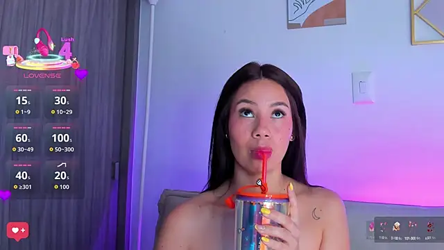 Tamaraa Serra online show from 10.08.25