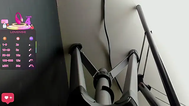 Tamaraa Serra online show from 10.23.25