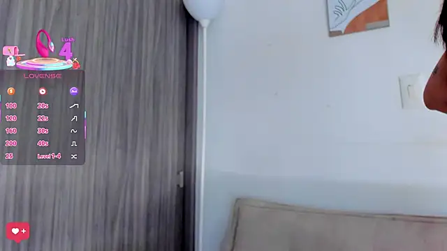 Tamaraa Serra online show from 10.25.25