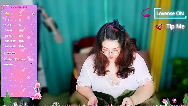 Weiwei5200 online show from 10.29.25