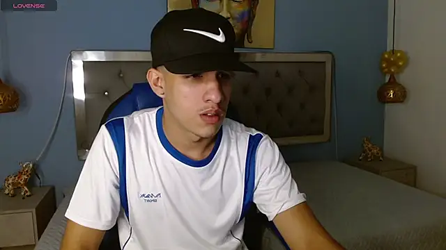 Snapshot of Jheidertwink chatting on 01.11.25 Jheidertwink online show from 01.11.25