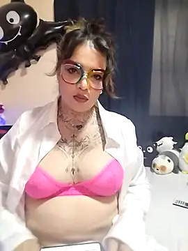 poisson ivy online show from 10.14.25