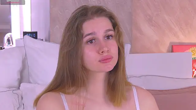 EllieHayes online show from 03.02.25