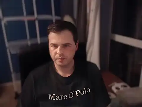 Snapshot of CuteMan33 chatting on 10.22.25 CuteMan33 online show from 10.22.25