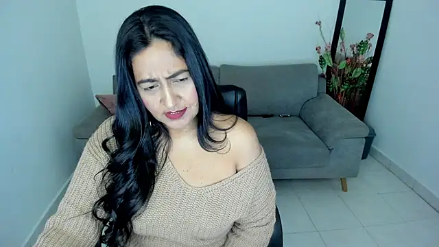 Adele Sweett online show from 02.23.26