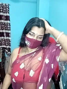 Snapshot of Hot-Angel_ chatting on 12.19.24 Hot-Angel online show from 12.19.24