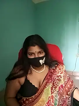 Snapshot of Hot-Angel_ chatting on 12.20.24 Hot-Angel online show from 12.20.24