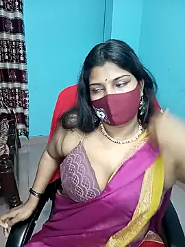 Snapshot of Hot-Angel_ chatting on 12.20.24 Hot-Angel online show from 12.20.24
