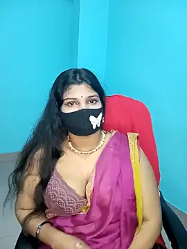 Snapshot of Hot-Angel_ chatting on 12.24.24 Hot-Angel online show from 12.24.24