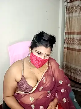 Snapshot of Hot-Angel_ chatting on 02.02.25 Hot-Angel online show from 02.02.25