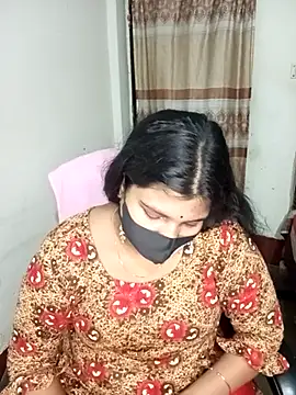 Snapshot of Hot-Angel_ chatting on 02.19.25 Hot-Angel online show from 02.19.25