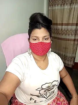 Snapshot of Hot-Angel_ chatting on 02.26.25 Hot-Angel online show from 02.26.25