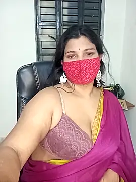 Snapshot of Hot-Angel_ chatting on 03.22.25 Hot-Angel online show from 03.22.25