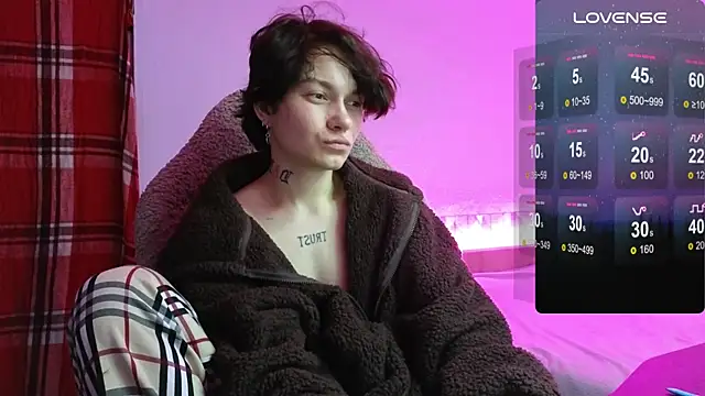 Snapshot of esajukyy chatting on 09.20.25 esajukyy online show from 09.20.25