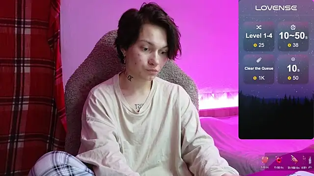 Snapshot of esajukyy chatting on 09.28.25 esajukyy online show from 09.28.25