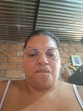 chubby sexy big tits online show from 02.11.25