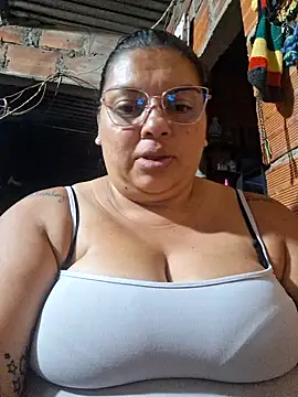 chubby sexy big tits online show from 02.13.25